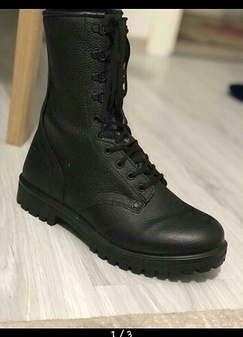 SİYAH ASKER BOTU