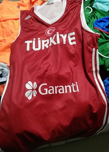 A MİLLİ BASKETBOL TAKIM ORJİNAL FORMASI 