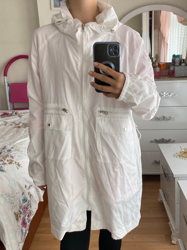 Beyaz Midi Kadın Yağmurluk - Görsel 3