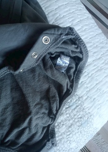 Kapüşonlu Gri Bebek Body - Görsel 4