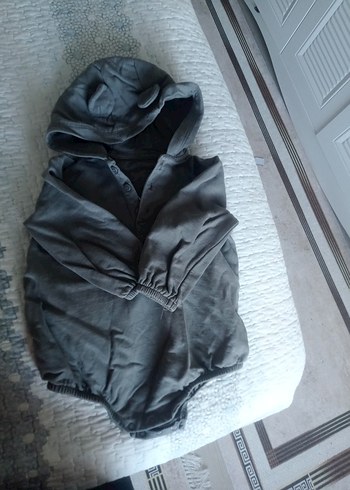 Kapüşonlu Gri Bebek Body - Görsel 3