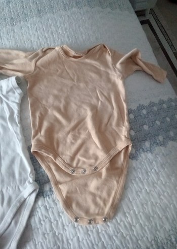 Beyaz Kısa Kollu Erkek Bebek Body - Görsel 2