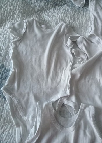 Beyaz Kısa Kollu Erkek Bebek Body - Görsel 4