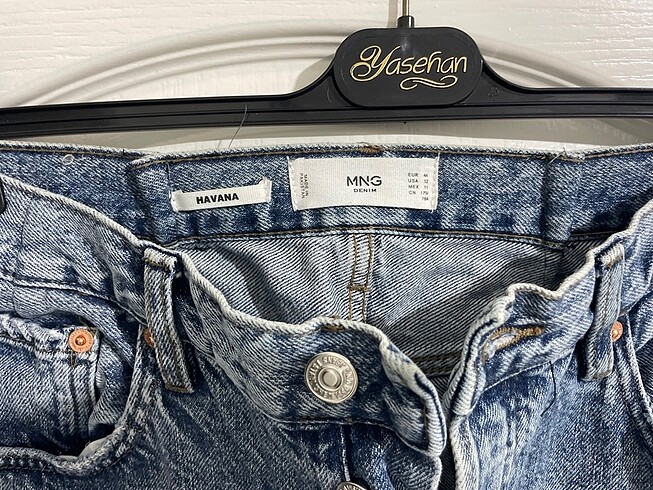 44 Beden mavi Renk Jean pantolon