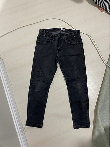 Mavi jean pantolon