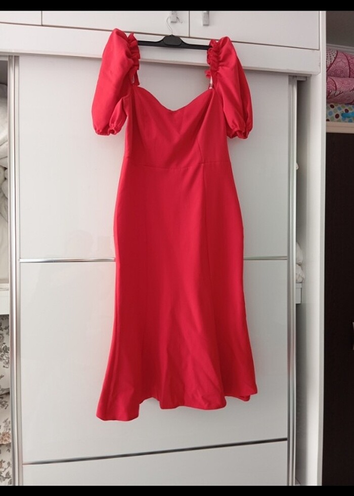 yılbaşı gecesi kırmızılar giyin - Görsel 2