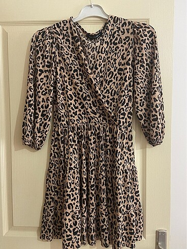 Leopar desen elbise