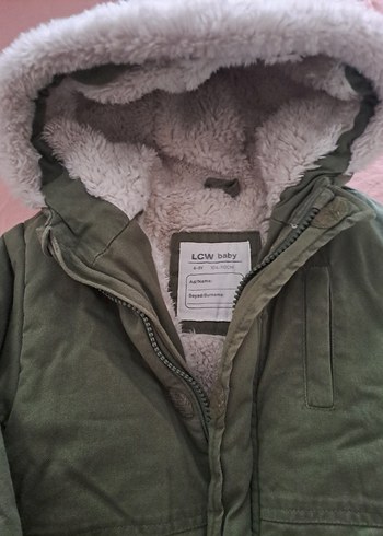 Erkek Çocuk Gri Kapüşonlu Kürklü Kaban - Görsel 2