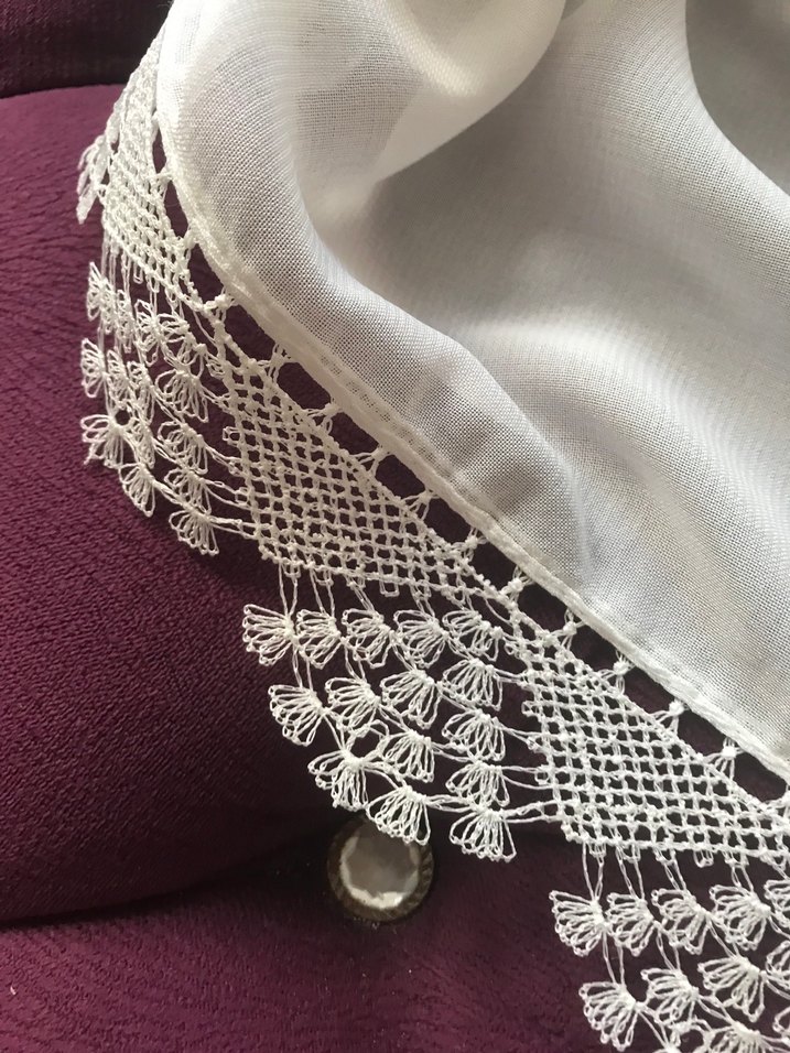 Dantel Detaylı Beyaz Kadın örtü - Görsel 3
