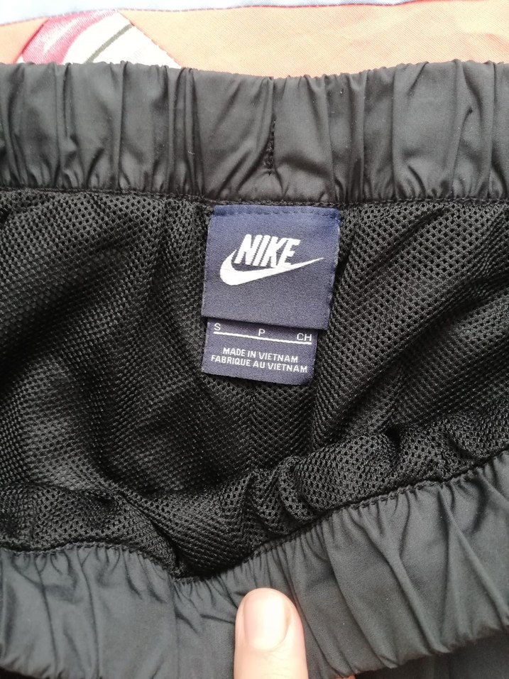 Nike Kırmızı-Siyah Erkek Rüzgarlık Takımı - Görsel 3