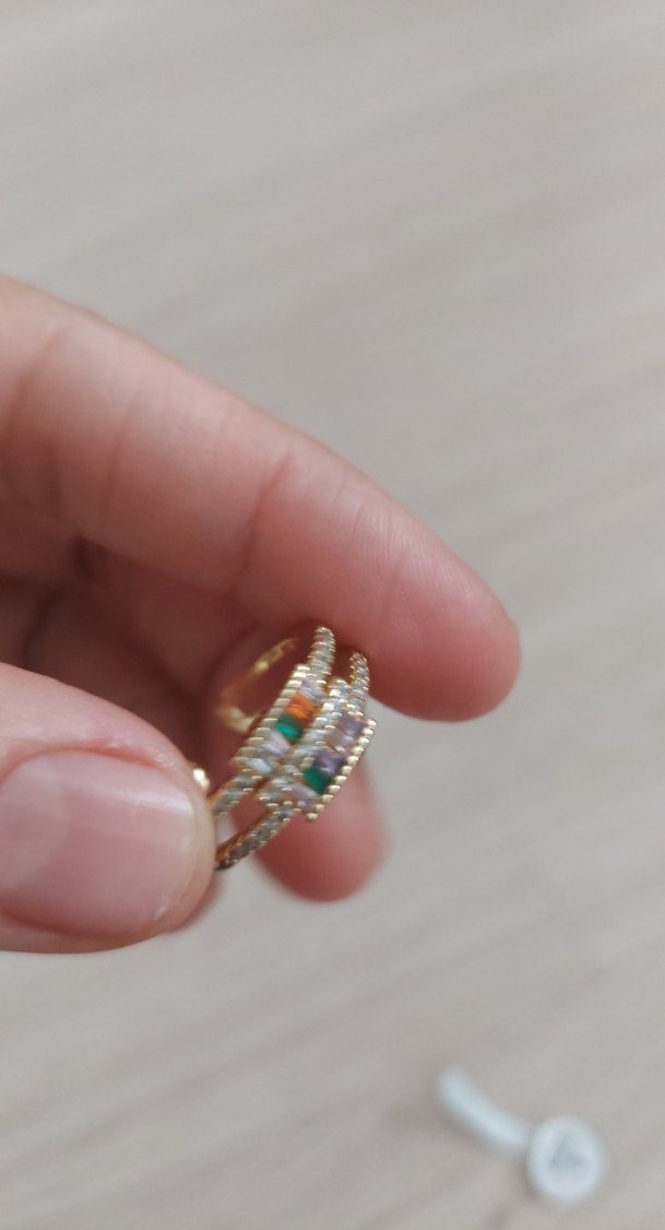 Çelik Boncuk Detaylı Altın Renkli Kadın Yüzük - Görsel 3