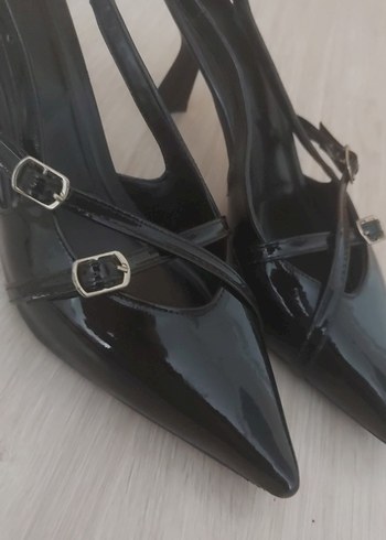 Siyah Rugan Tokalı Stiletto Topuklu Kadın Ayakkabı - Görsel 10