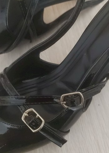 Siyah Rugan Tokalı Stiletto Topuklu Kadın Ayakkabı - Görsel 7