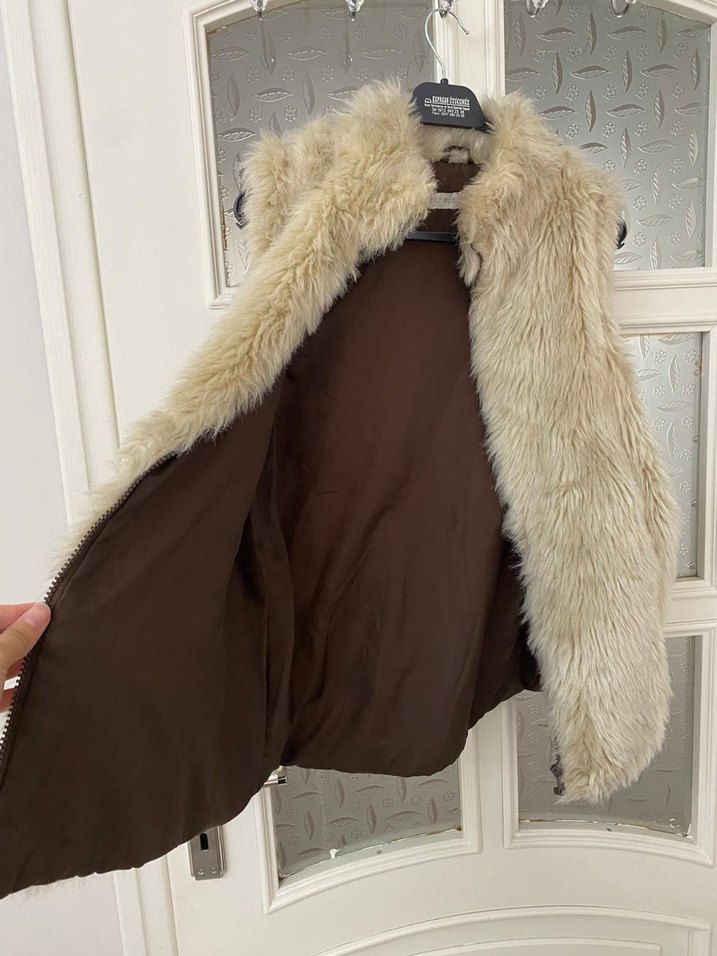 Kürklü Bej Kadın Yelek - Görsel 4