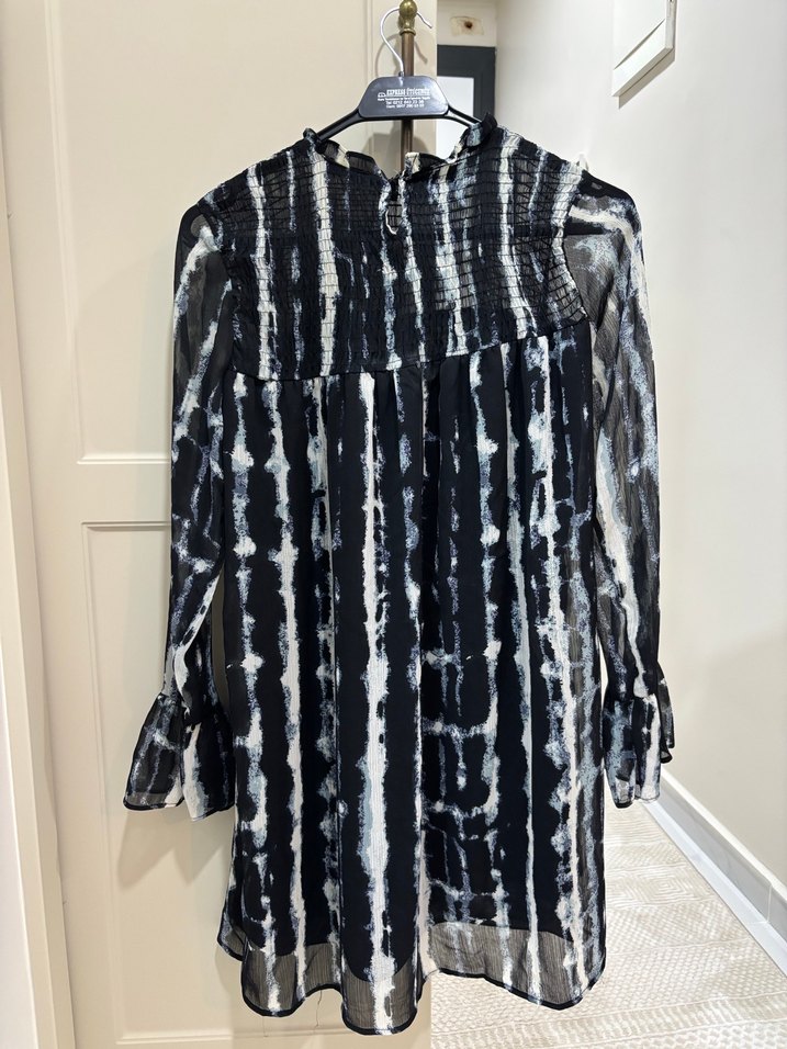 Uzun Kollu Fırfırlı Elbise - Görsel 4