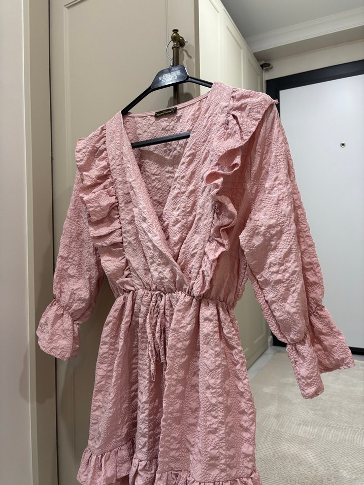 Pembe Fırfırlı Elbise - Görsel 2