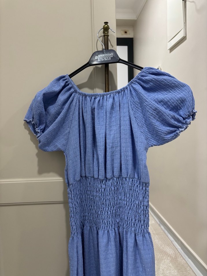 Mavi Elbise - Görsel 2