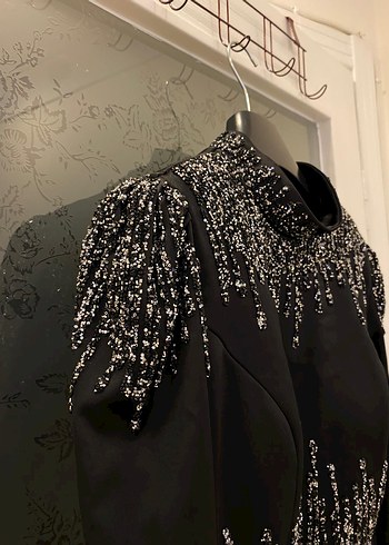 Boncuk İşlemeli Siyah Kuyruklu Uzun Abiye Elbise - Görsel 4