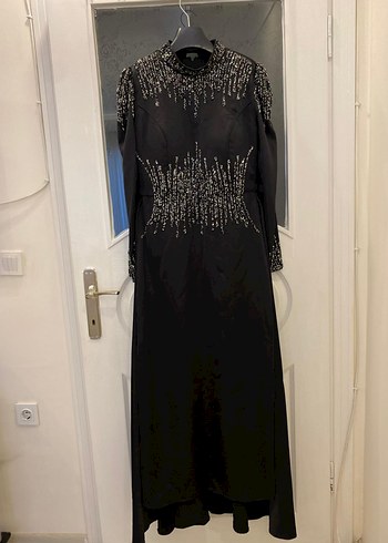 Boncuk İşlemeli Siyah Kuyruklu Uzun Abiye Elbise - Görsel 3
