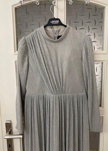 Gri Uzun Kollu Kadın Abiye Elbise - Görsel 4