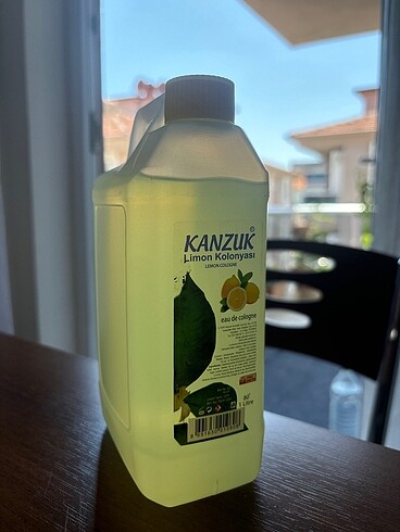 Kanzuk Limon Kolonyası 1 L