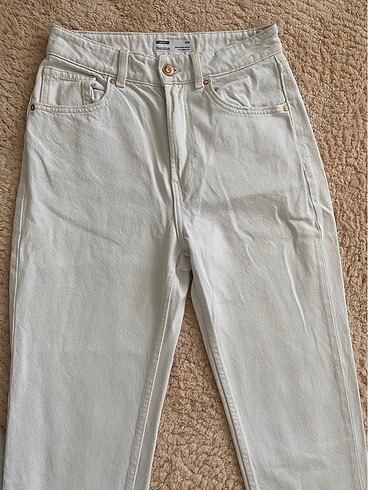 Bershka beyaz denim pantolon
