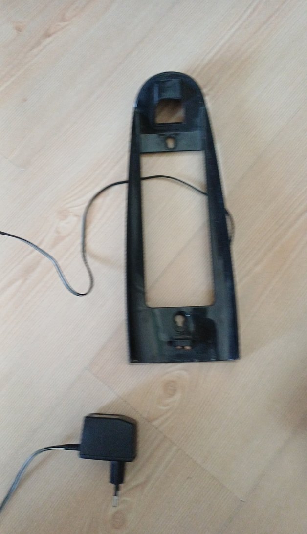 Kablolu Kırmızı El Süpürgesi - Görsel 2