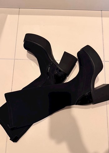 Aldo 38