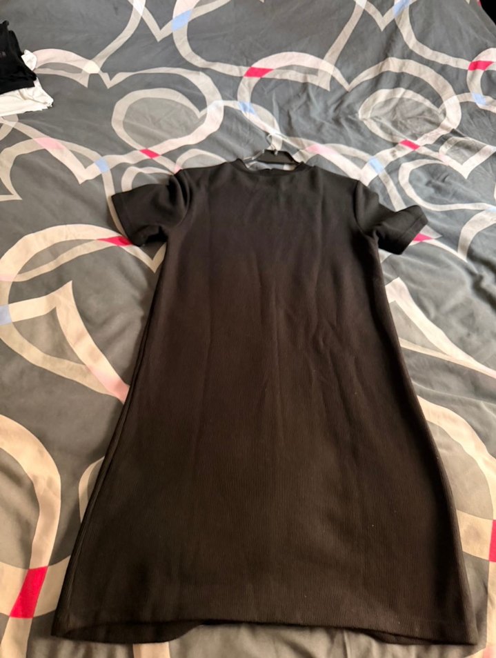 Kadın Siyah Midi Kısa Kollu Elbise - Görsel 2