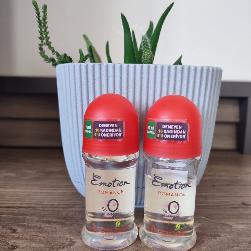 Emotion Romance Kadın Roll-On Deodorant %0 Alüminyum - Görsel 4