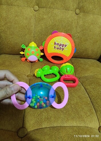 Beden Renk 7 adet bebek çıngırak set halinde
