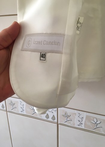 Diğer Kadın Beyaz Düğmeli Saten Blazer Ceket