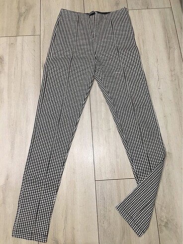 İnce dar pantolon