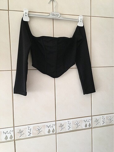 m Beden siyah Renk Kısa crop