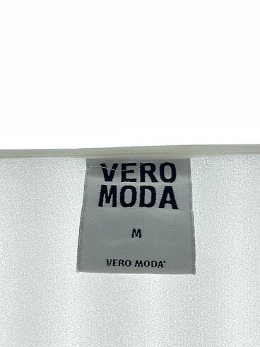 m Beden beyaz Renk Vero Moda Bluz %70 İndirimli.