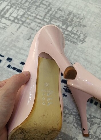Diğer Stiletto topuklu ayakkabı