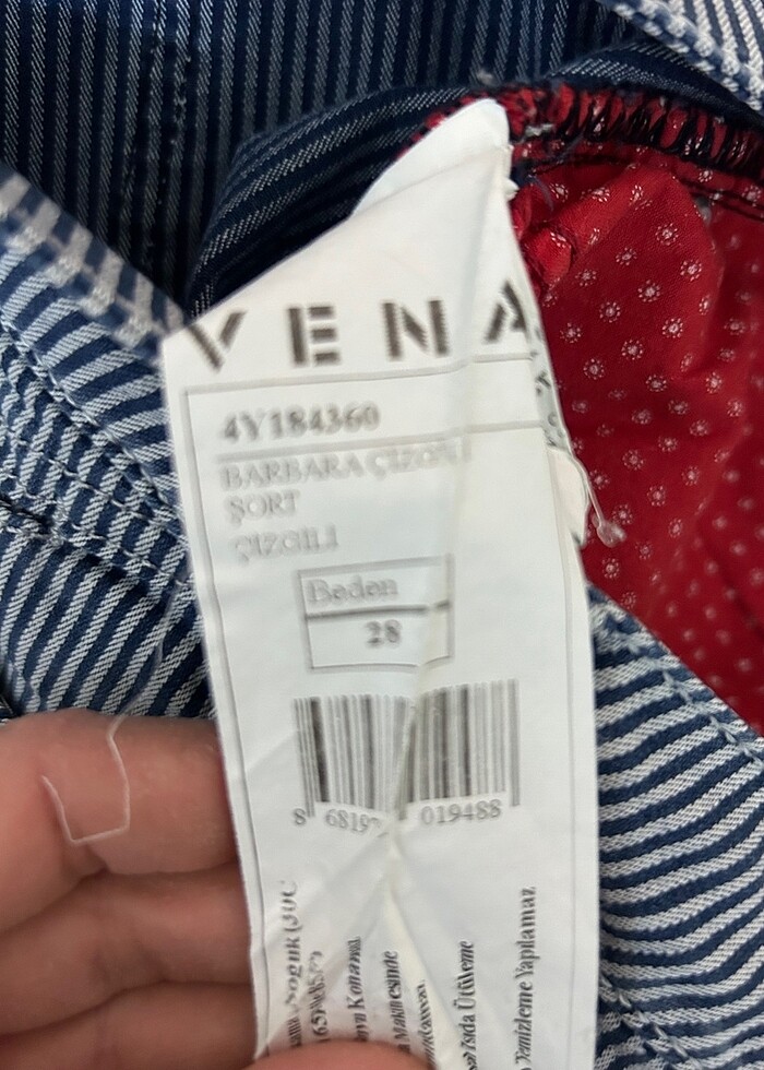 Vena çizgili şort 28 beden - Görsel 3