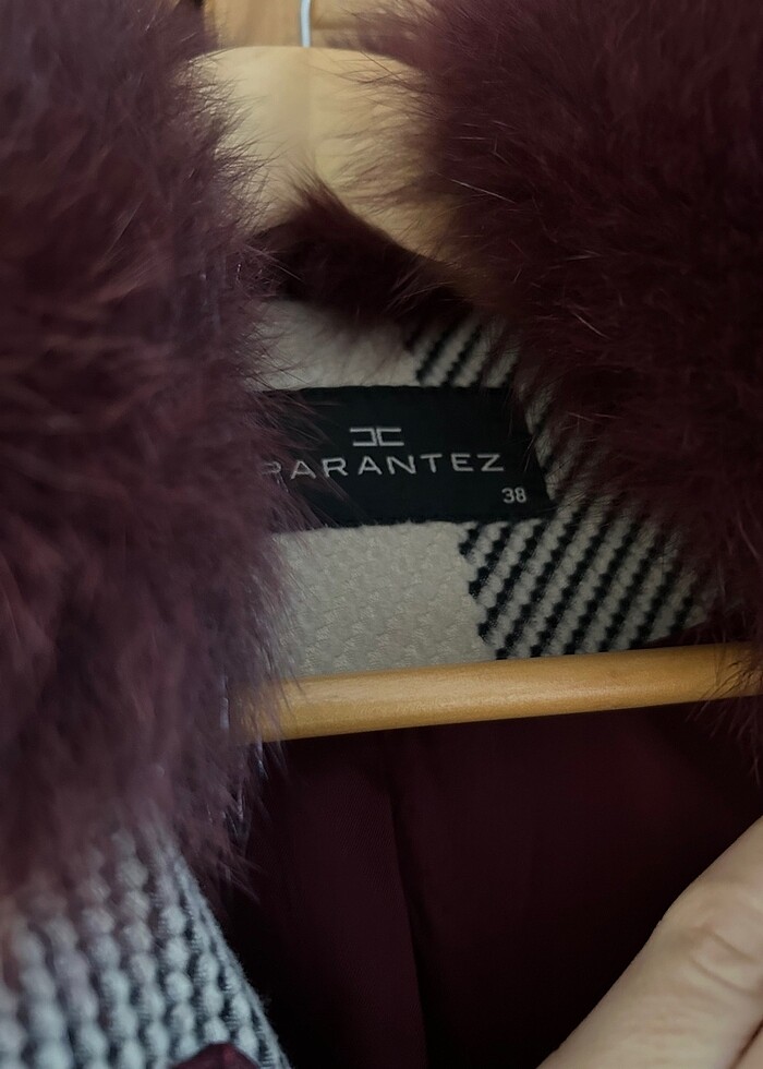 Parantez 38 beden kaban kürklü sorunsuz - Görsel 2