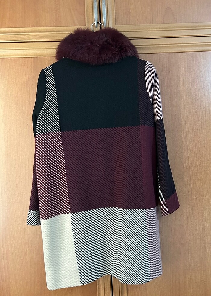 Parantez 38 beden kaban kürklü sorunsuz - Görsel 4