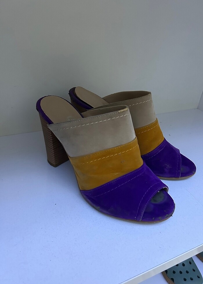 Bambi topuklu terlik 38 numara - Görsel 2