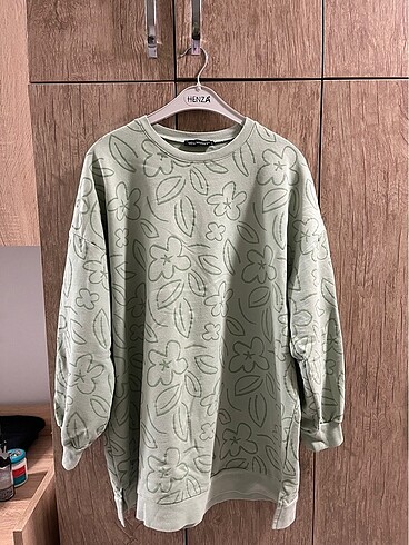 xl Beden Açık yeşil çiçekli sweatshirt tunik