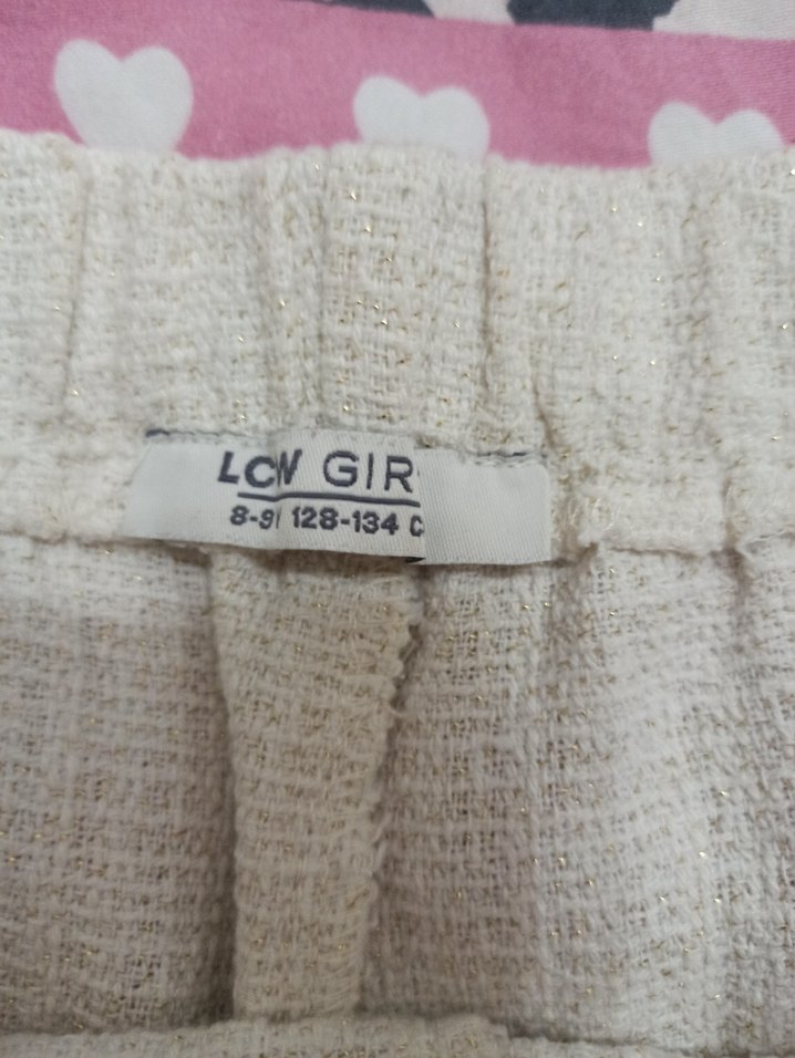 Kız Çocuk Beyaz Düğmeli Mini Şort - Görsel 4