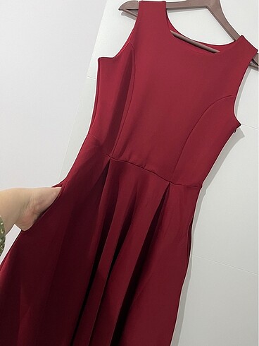 xl Beden Bordo renk elbise