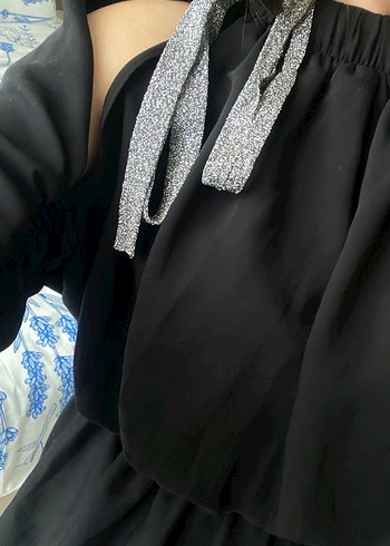 Siyah Kayık Yaka Kemerli Uzun Kollu Bluz - Görsel 7