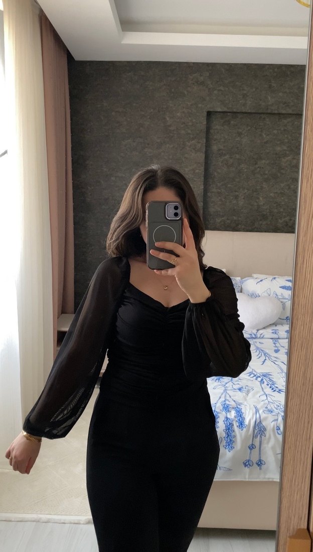 Siyah V Yaka Transparan Uzun Kollu Bluz - Görsel 2