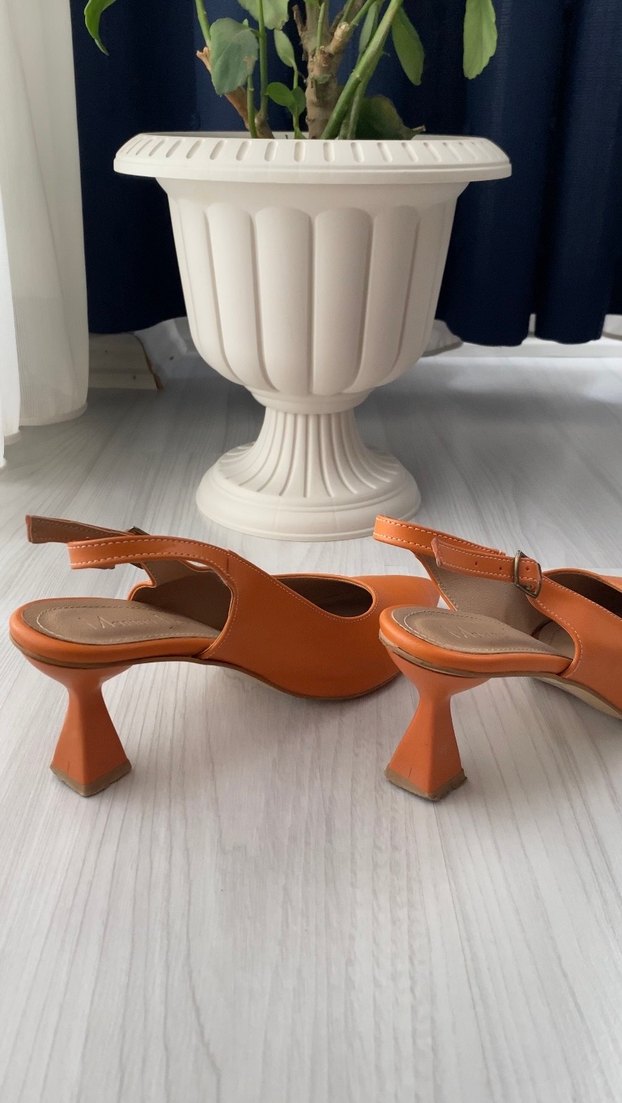 Turuncu Deri Tokalı Topuklu Kadın Ayakkabı - Görsel 3