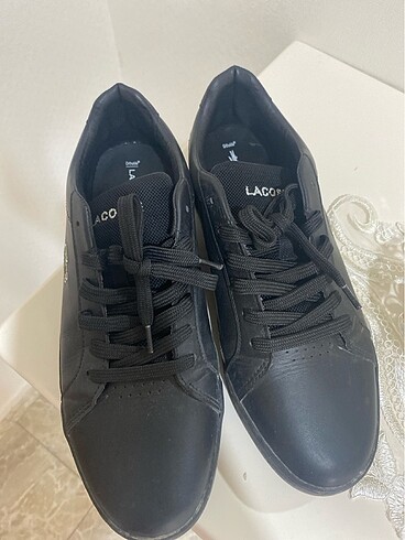 42 Beden Lacoste ayakkabı