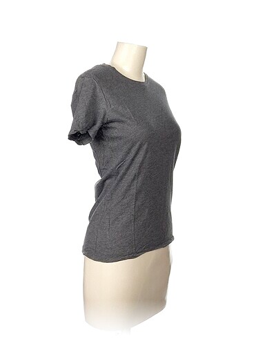 Defacto Defacto T-shirt %70 İndirimli.