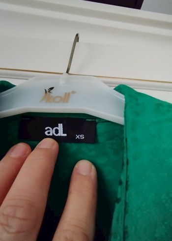 Düğmeli Yeşil Uzun Kadın Elbise - Görsel 4