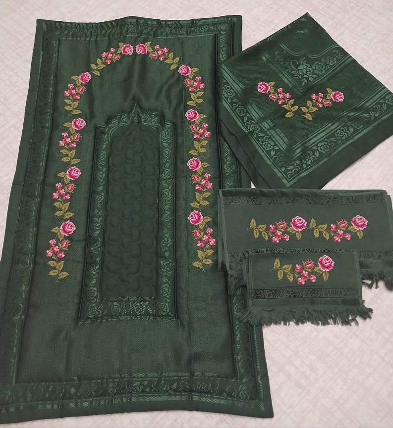 Yeşil Gül İşlemeli seccade seti - Görsel 2